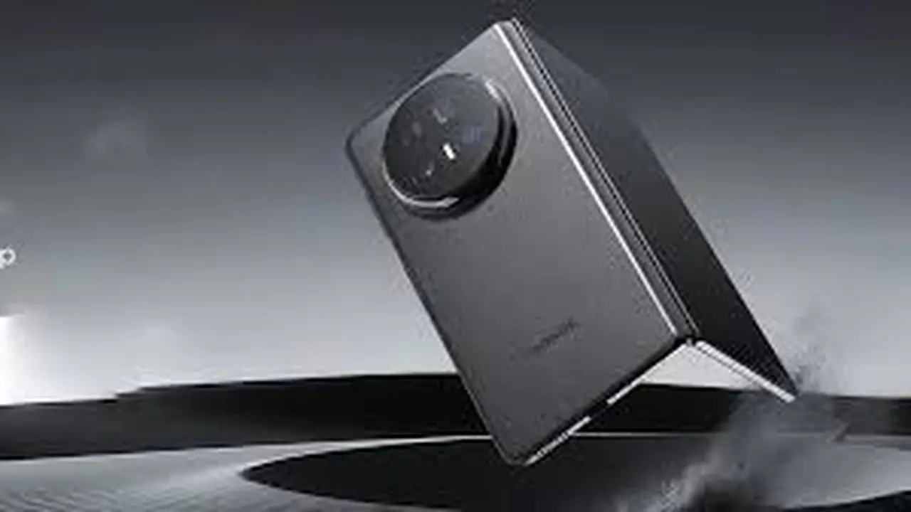 سعر خرافي.. هاتف Honor Magic V6 يظهر بمواصفات متطورة في السوق المصرية